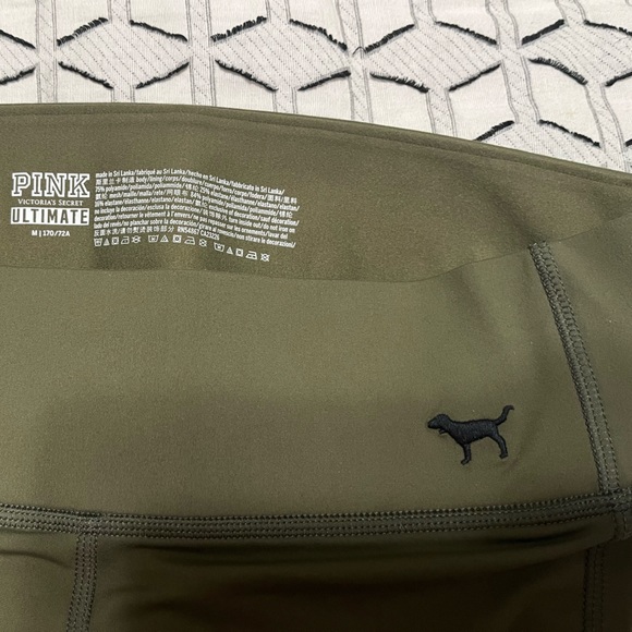 PINK by Victoria’s Secret Green Leggings, Size Medium - Picture 2 of 3